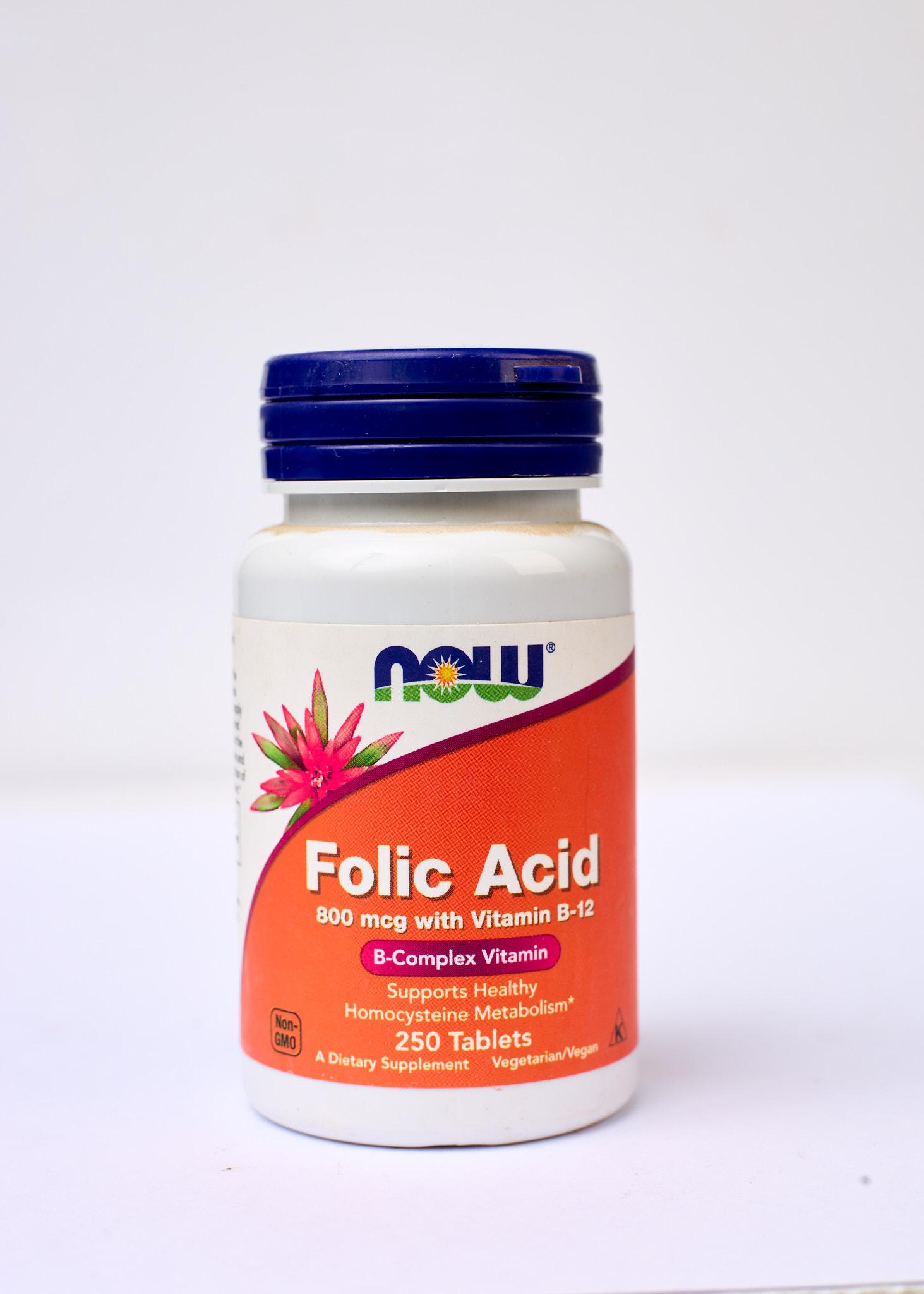 Local Hayat product photograph of Folic Acid